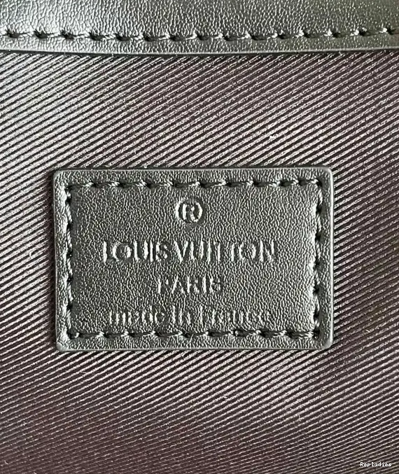 Fake Louis Bags BANDOULIÈRE 50 KEEPALL LOUIS VUITTON 0502